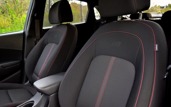 Hyundai Kona cena 99000 przebieg: 55799, rok produkcji 2021 z Grójec małe 497